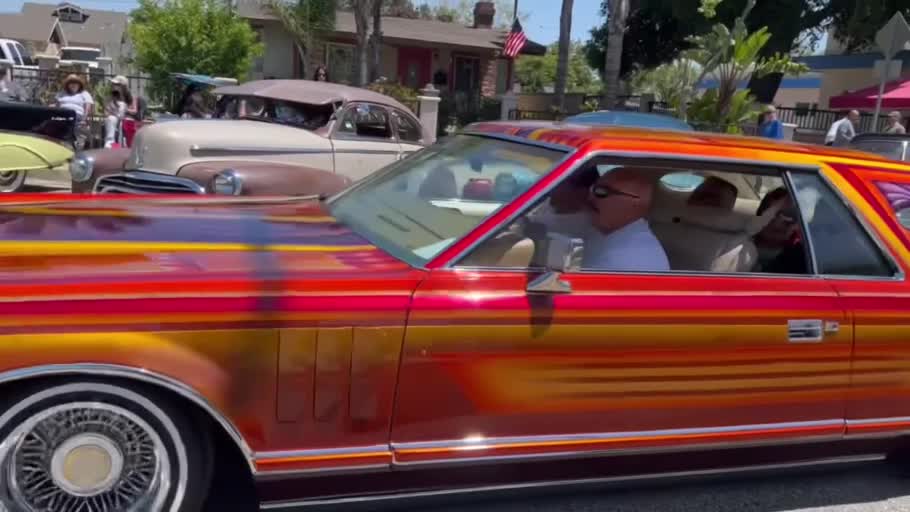 Custom Lincoln cruising at a car show